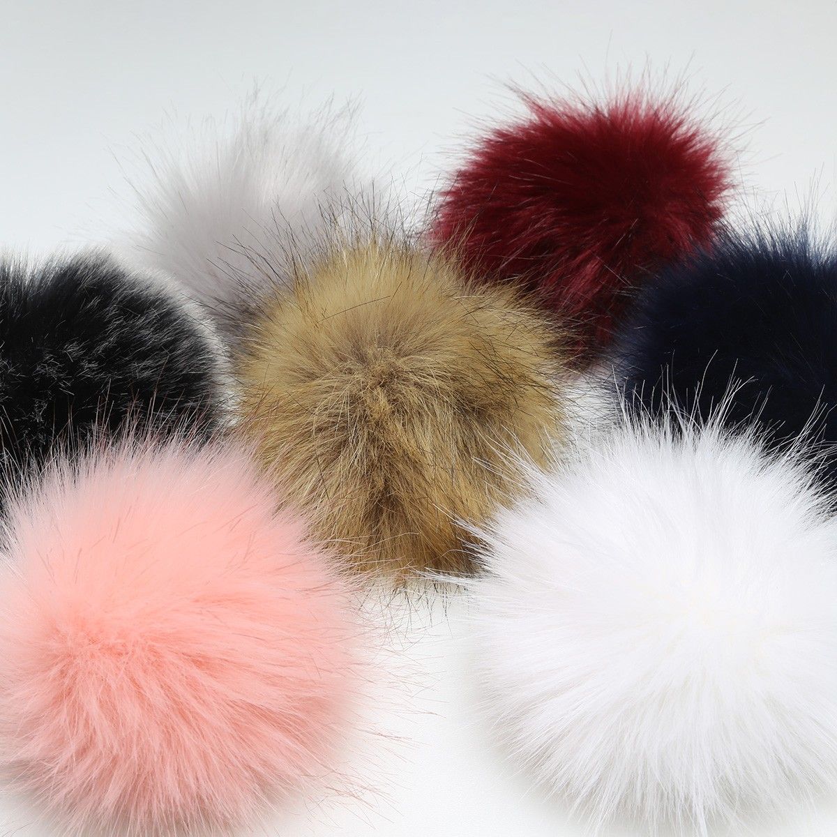 Pom Pom w/button - Gray - Large - Image 4