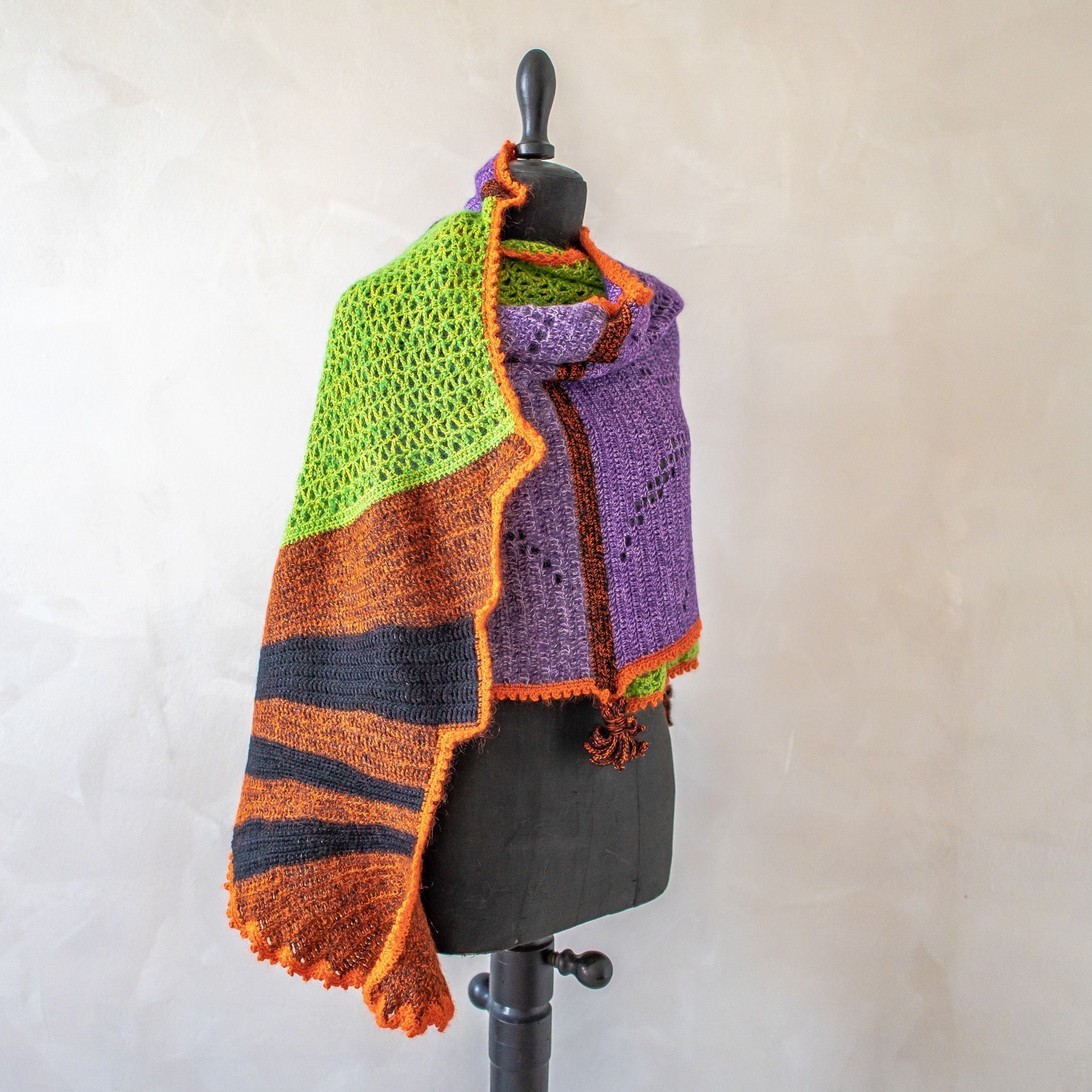 Hocus Pocus - Shawl - Image 7