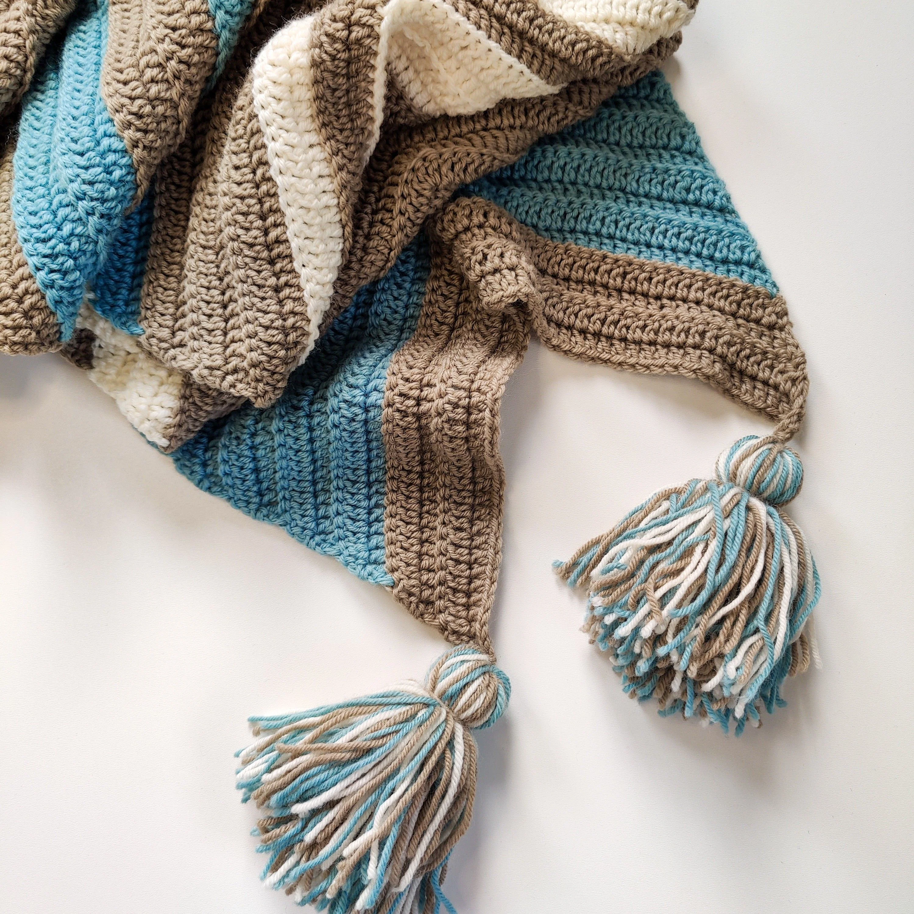 Pebble Pointe - Scarf - Image 2
