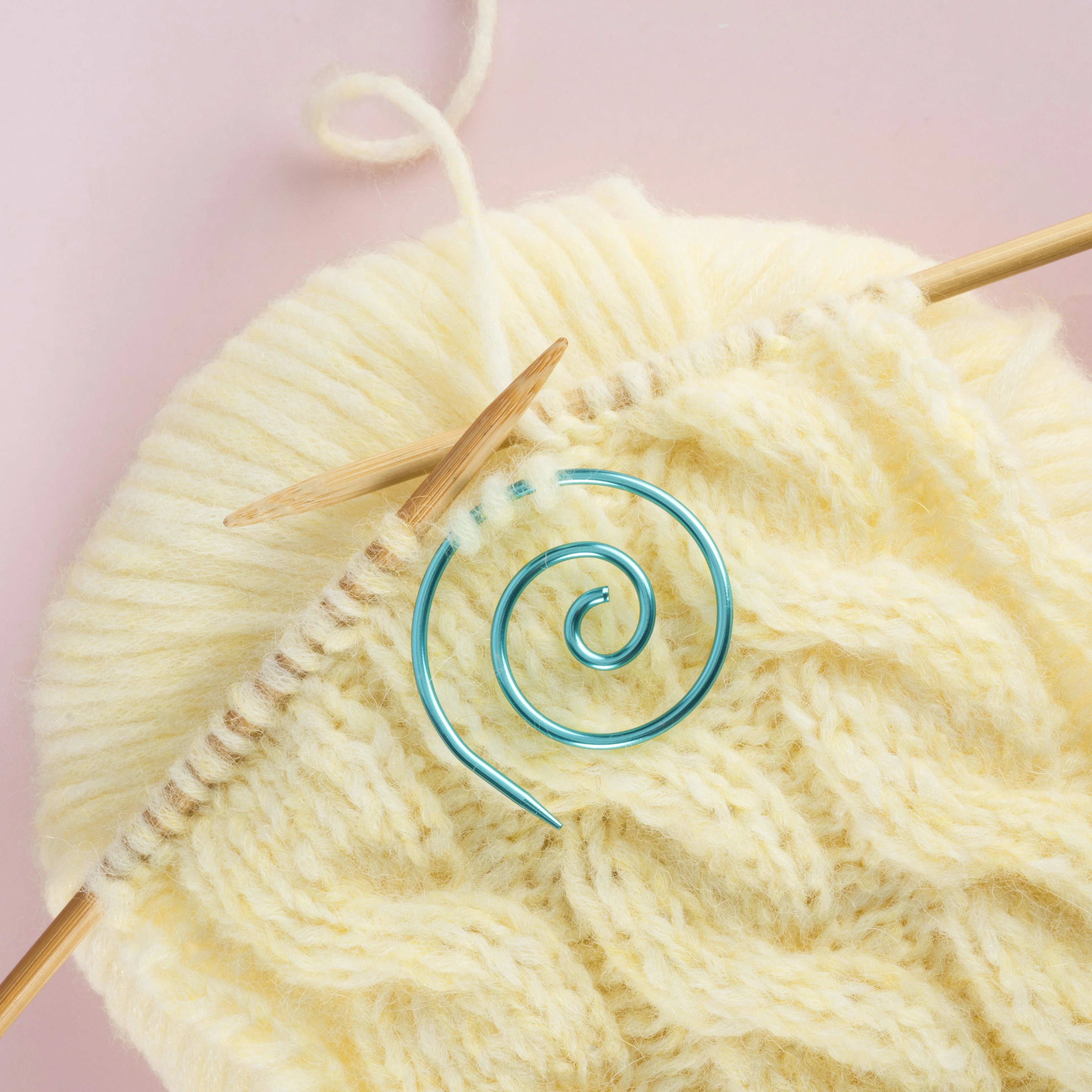 Cable Needles - Spiral - Image 2