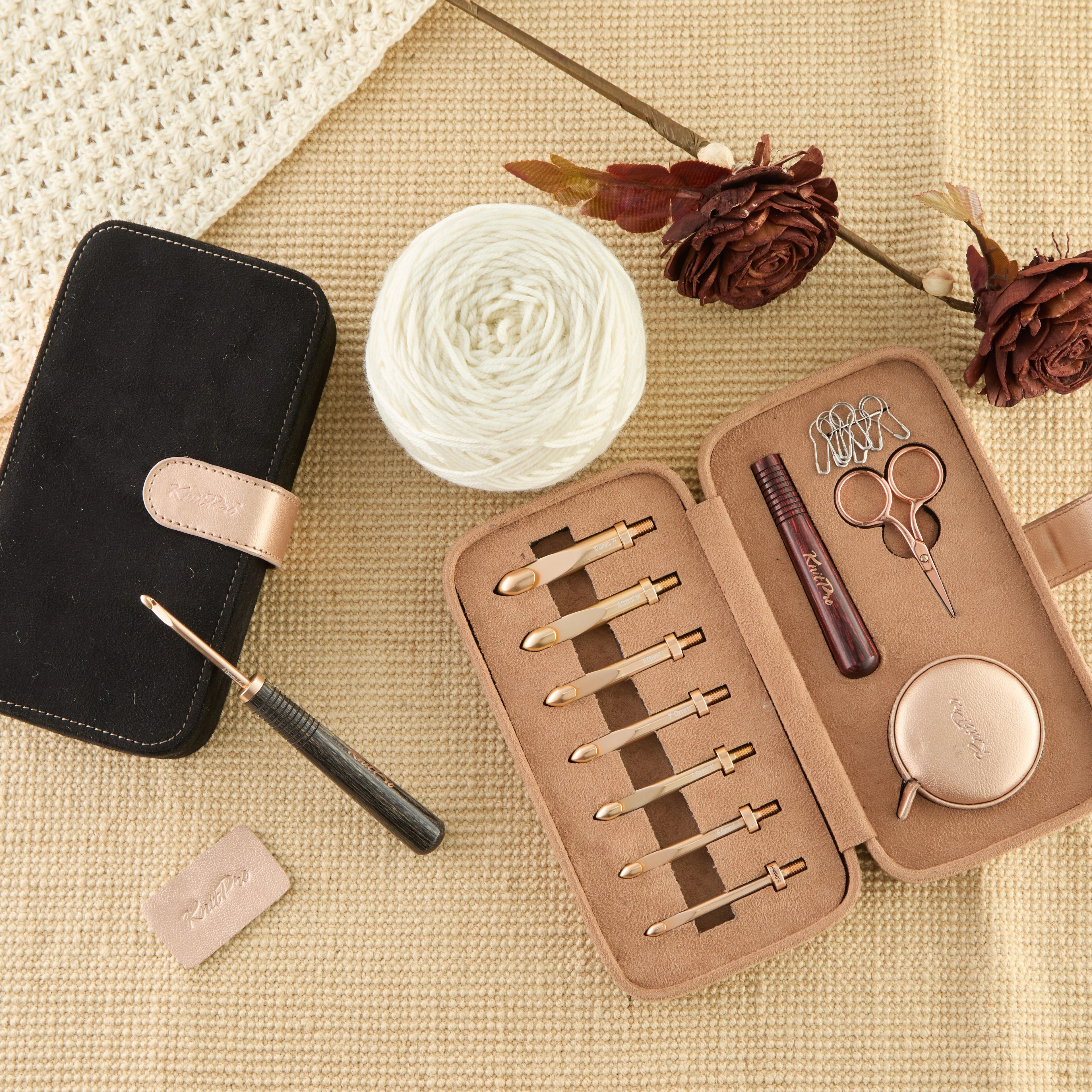 Oasis Interchangeable Crochet Hook Set - Image 3