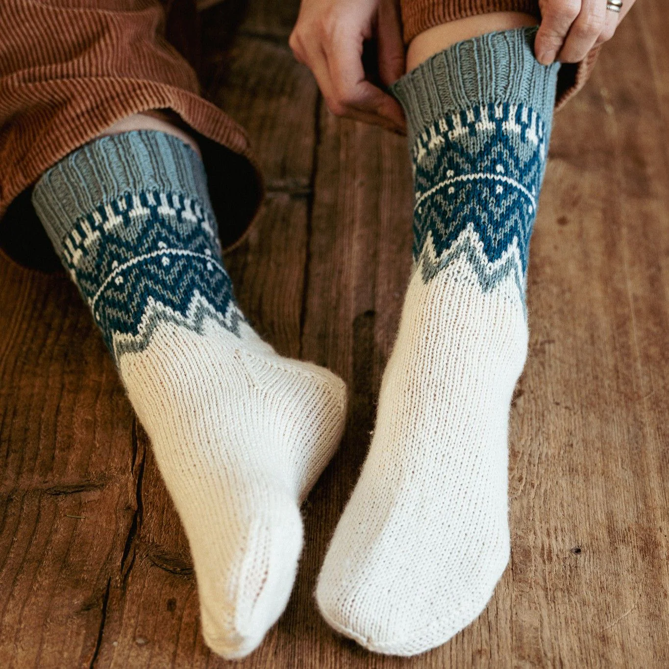 Frostpeak - Socks