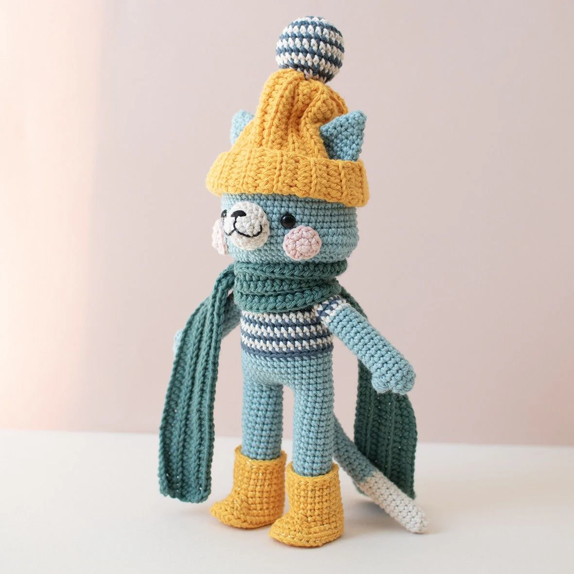 Lenny Cat - Crochet Kit - Image 2