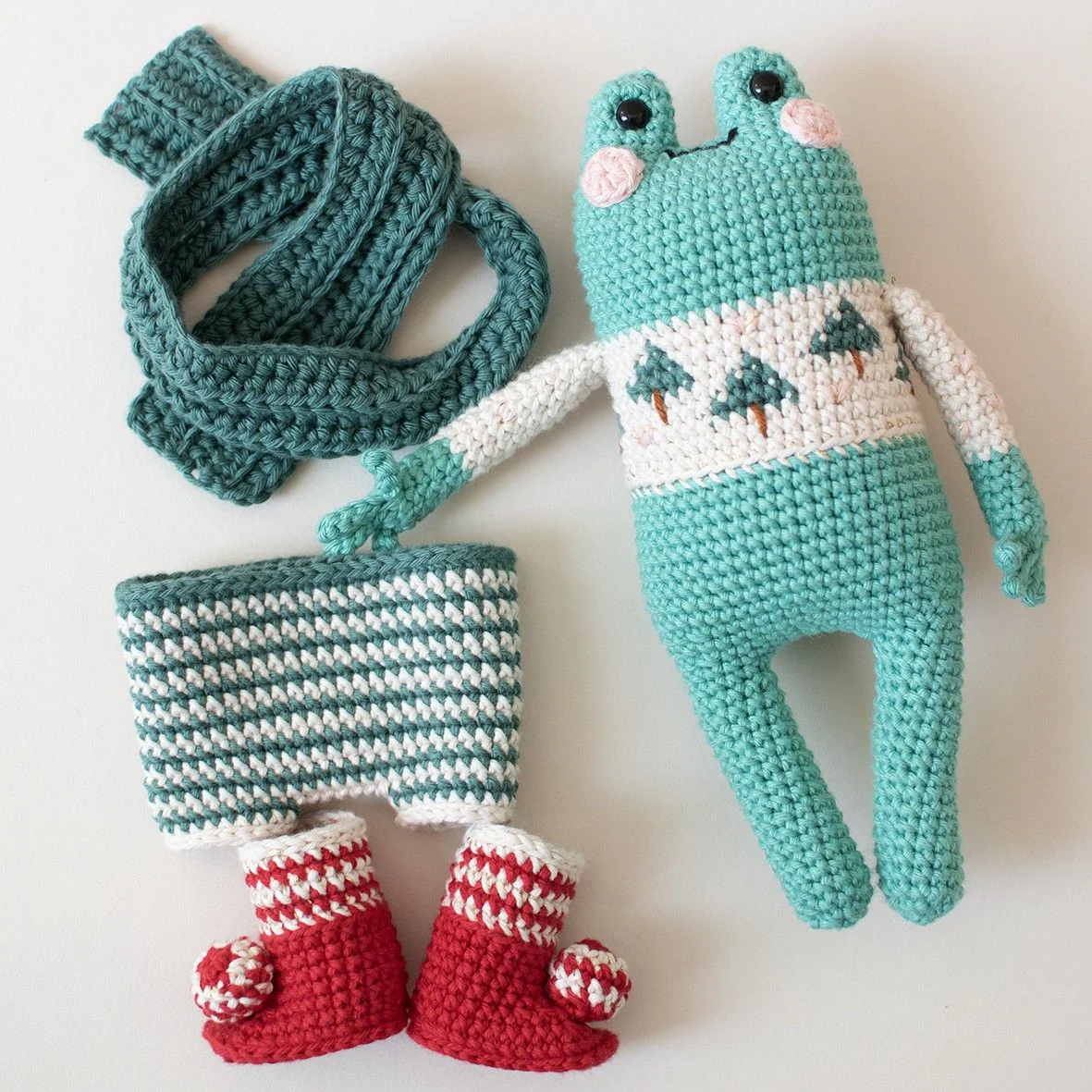 Oliver Frog - Crochet Kit - Image 4