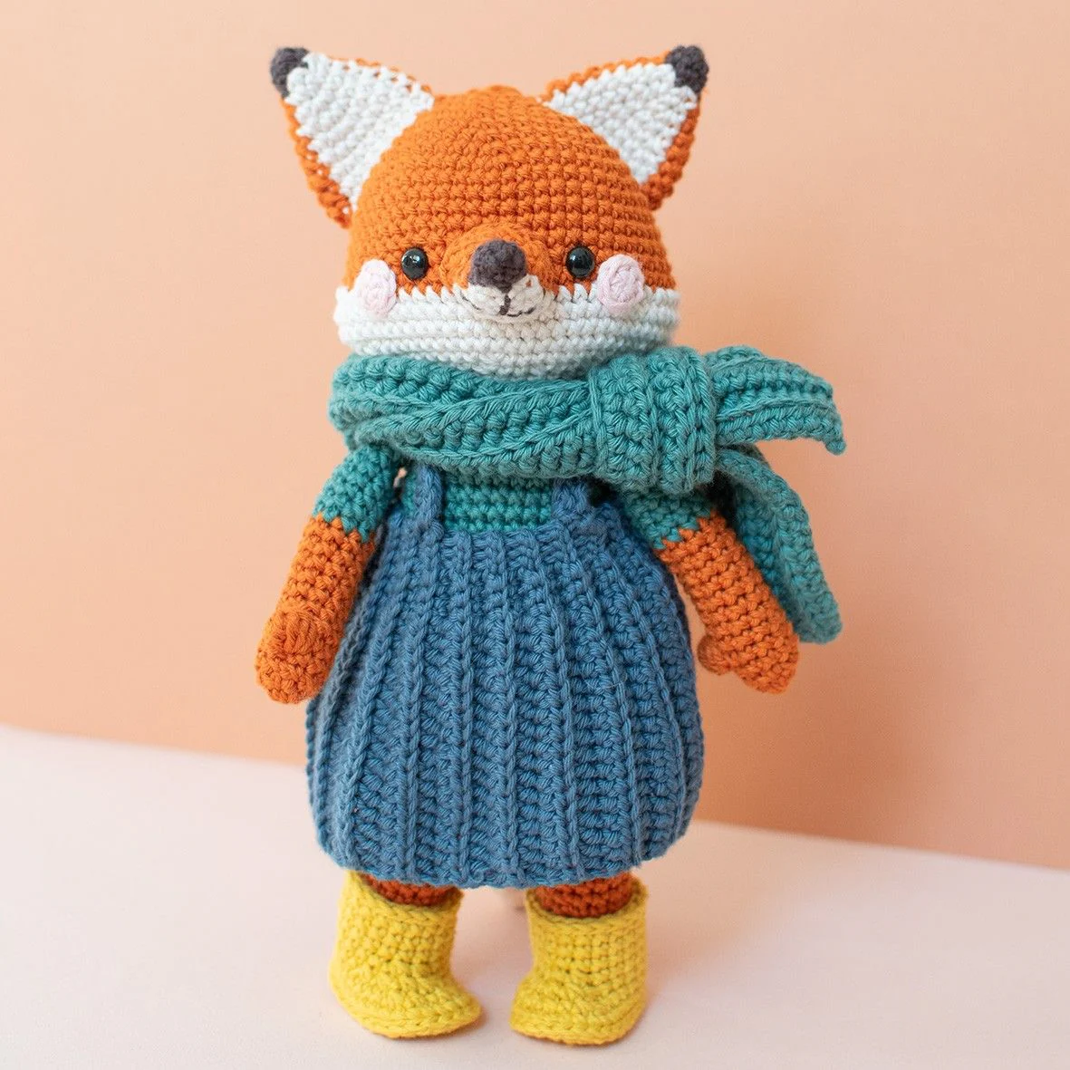 Rita Fox - Crochet Kit - Image 2