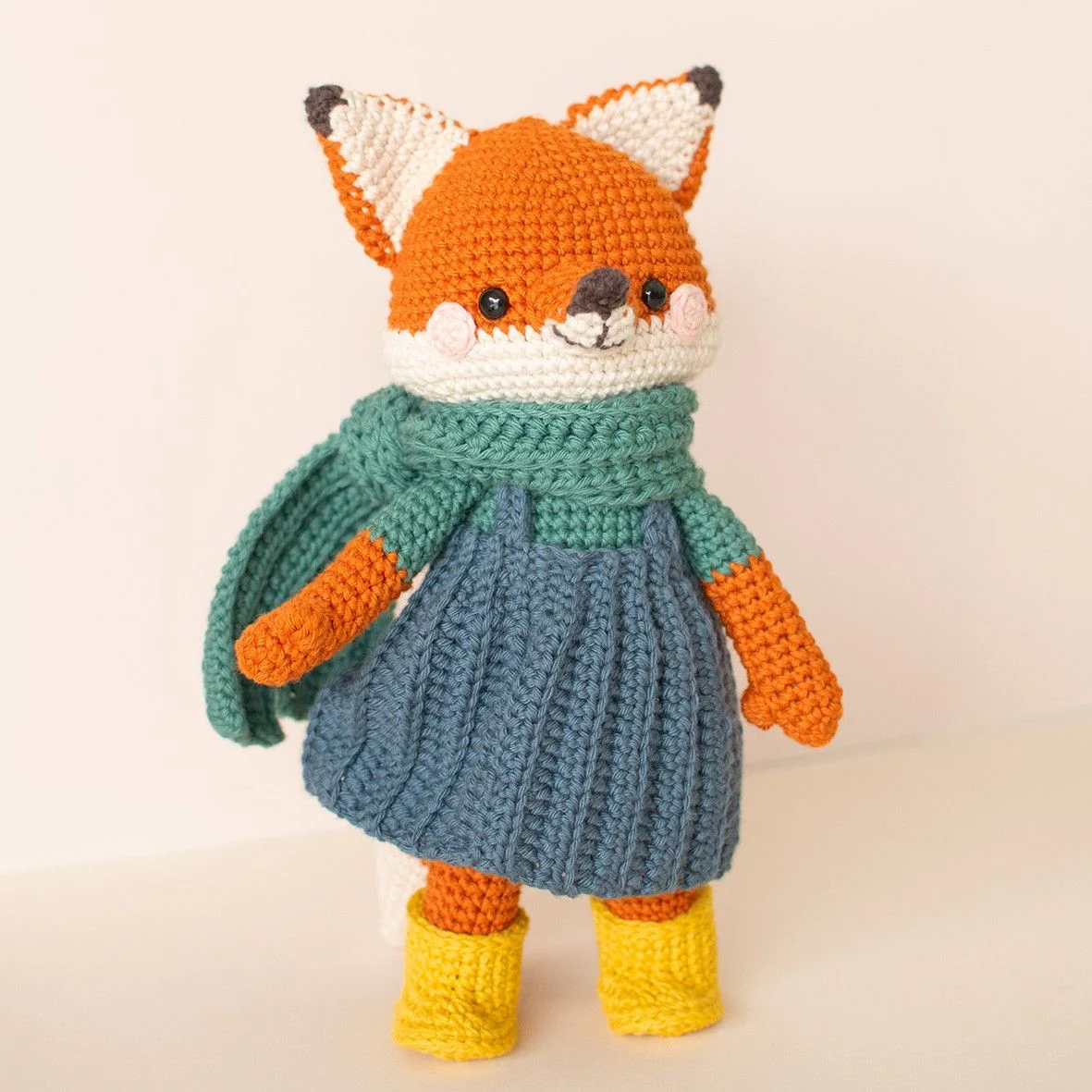 Rita Fox - Crochet Kit - Image 3