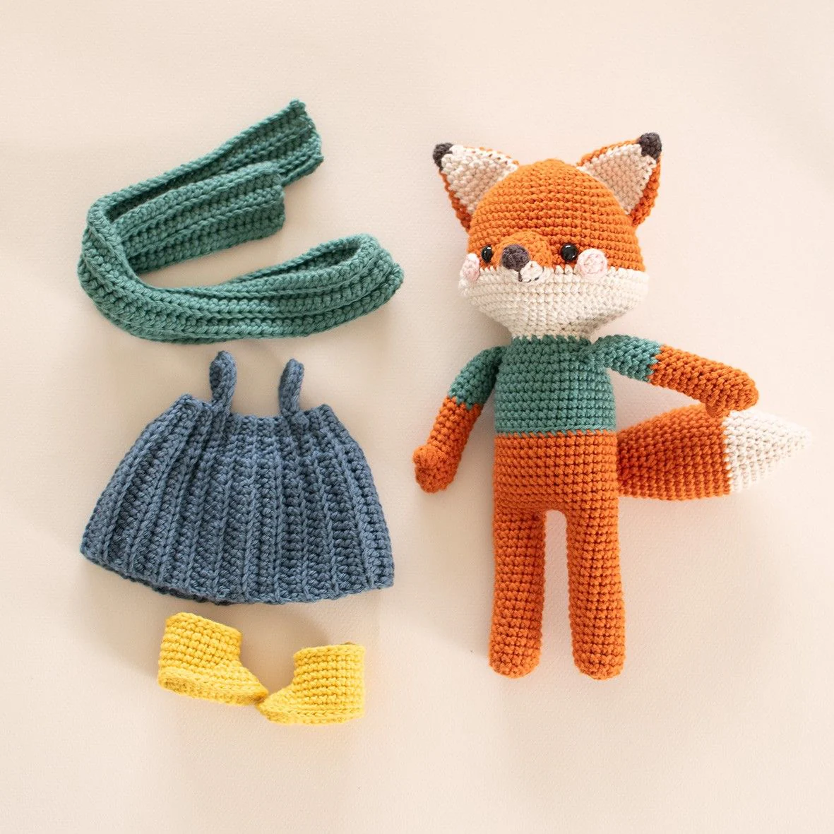 Rita Fox - Crochet Kit - Image 5